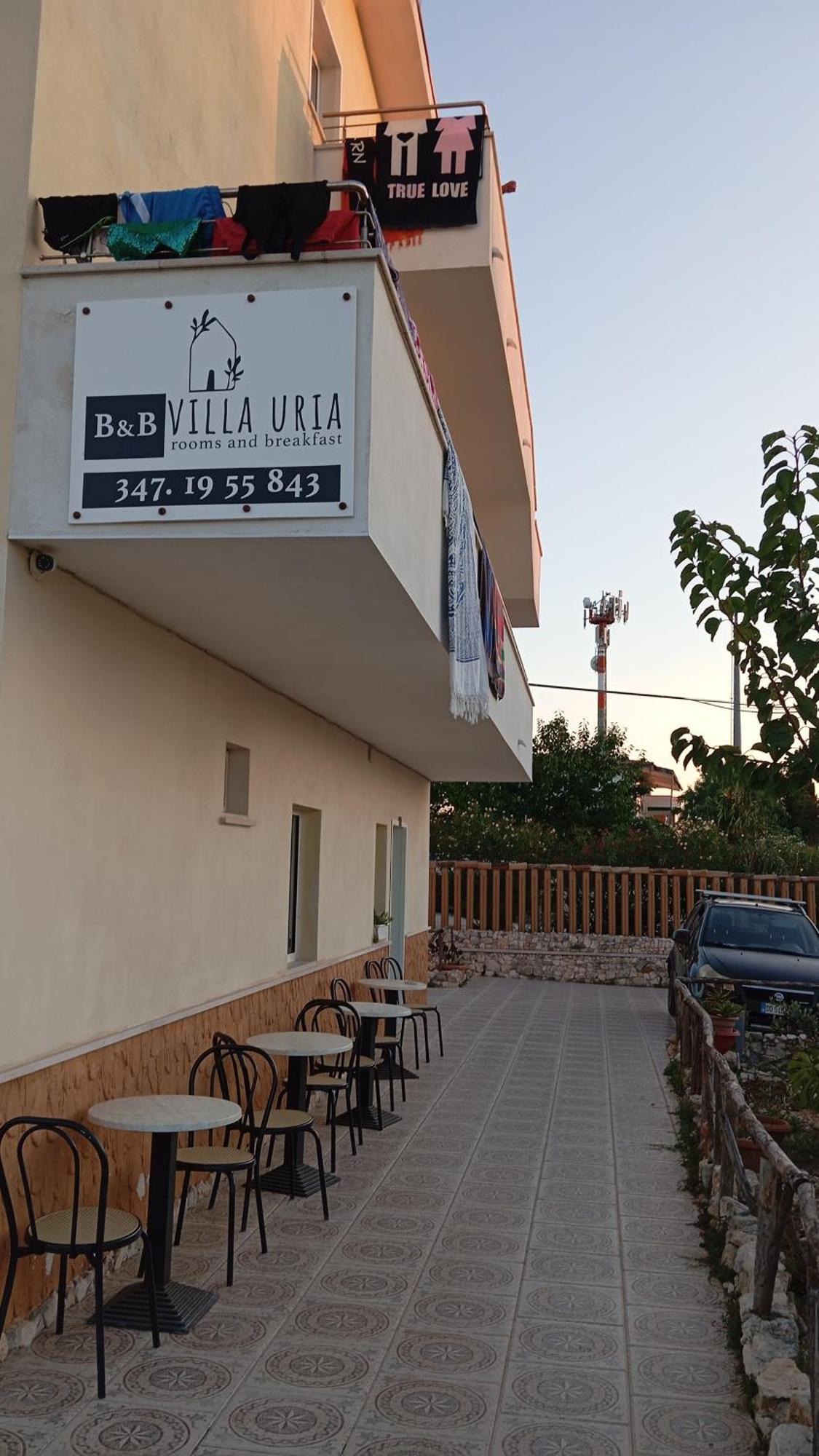 Villa Uria Monolocali Con E Senza Angolo Cottura Ischitella Exterior photo